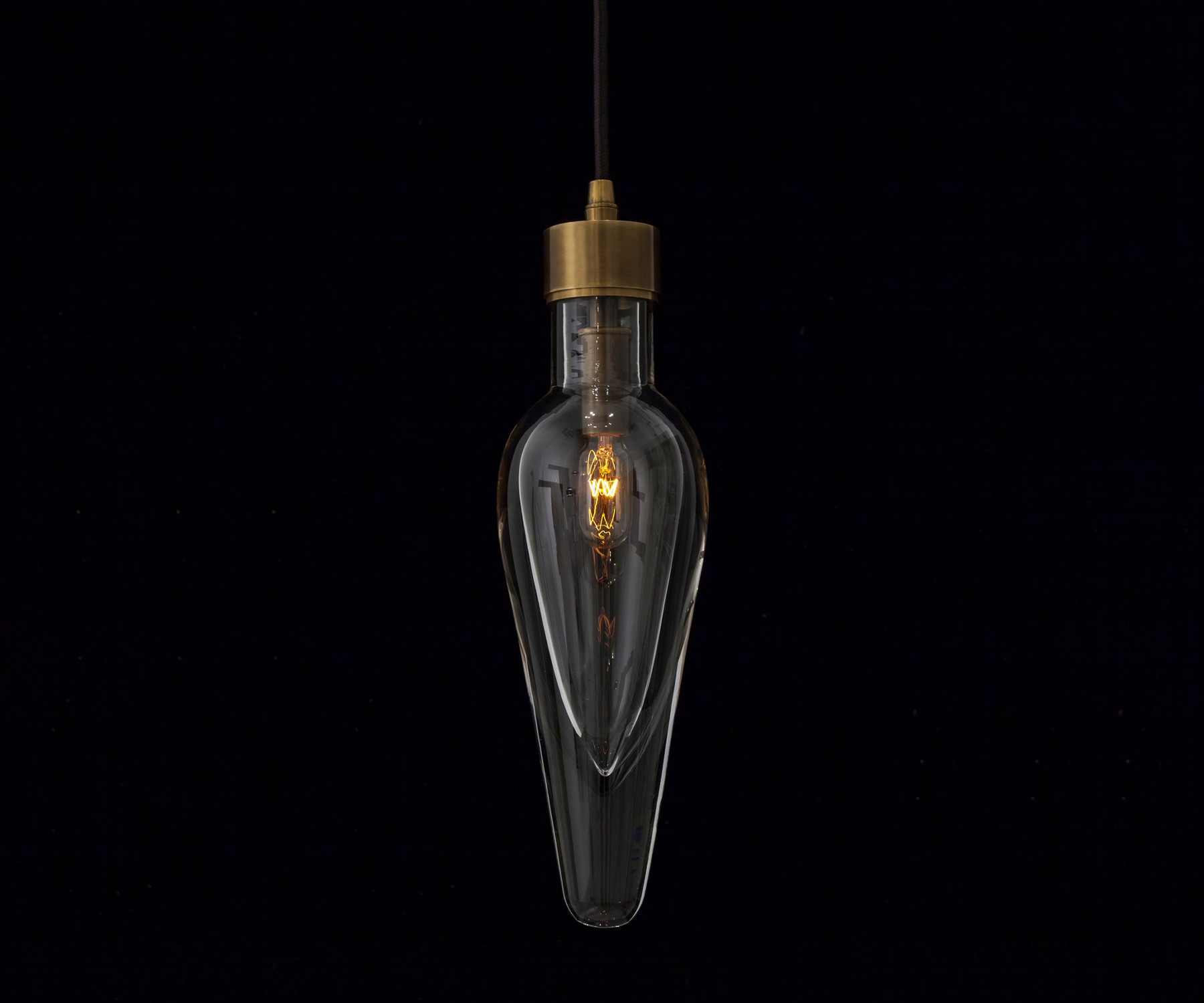 AMPHORA_PENDANT_-_2.jpg